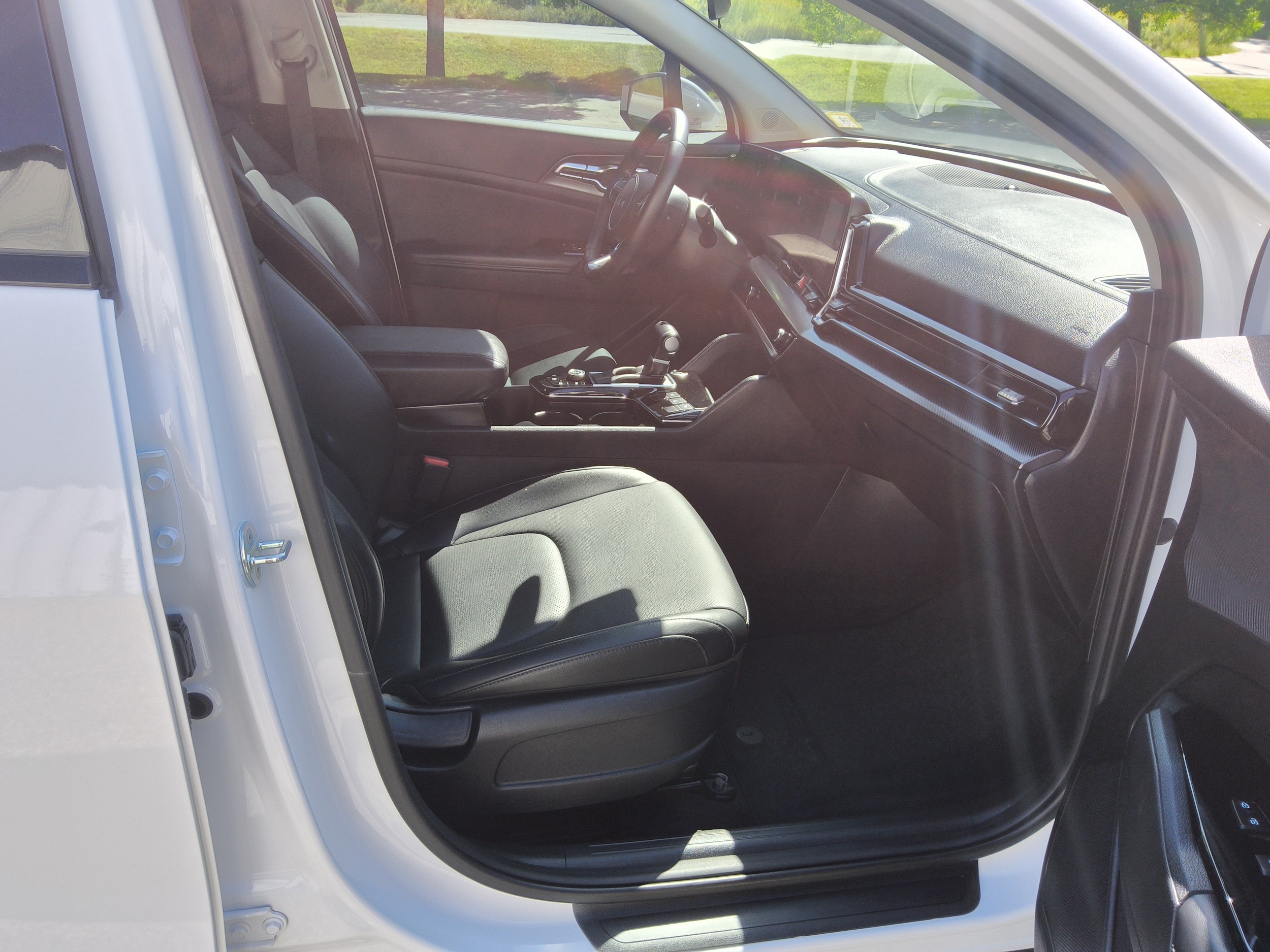 2023 Kia Sportage SX - Photo 27