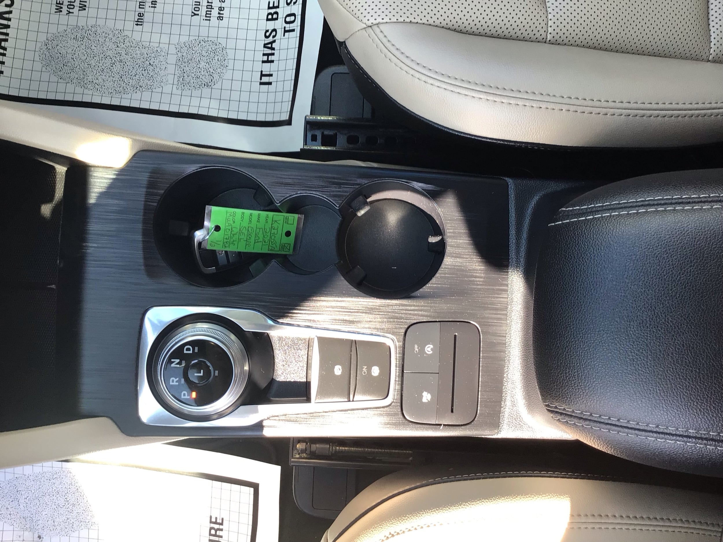 2021 Ford Escape SEL - Photo 19