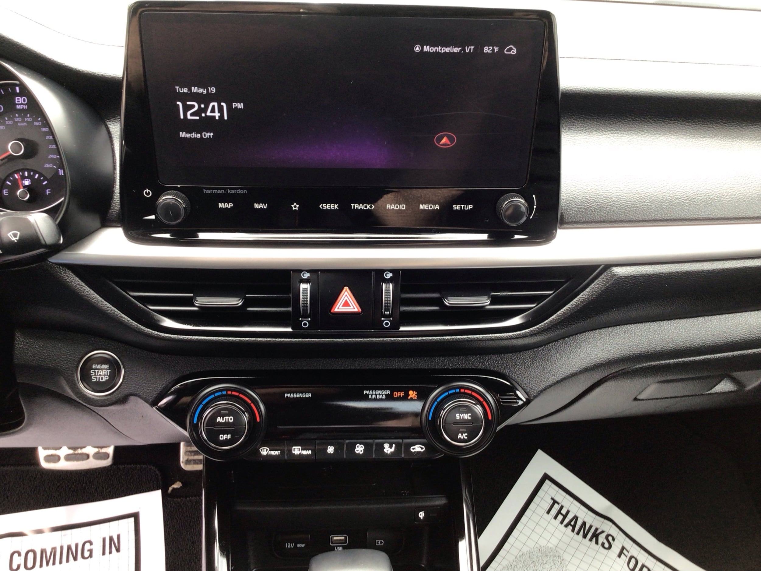 2024 Kia Forte GT - Photo 11