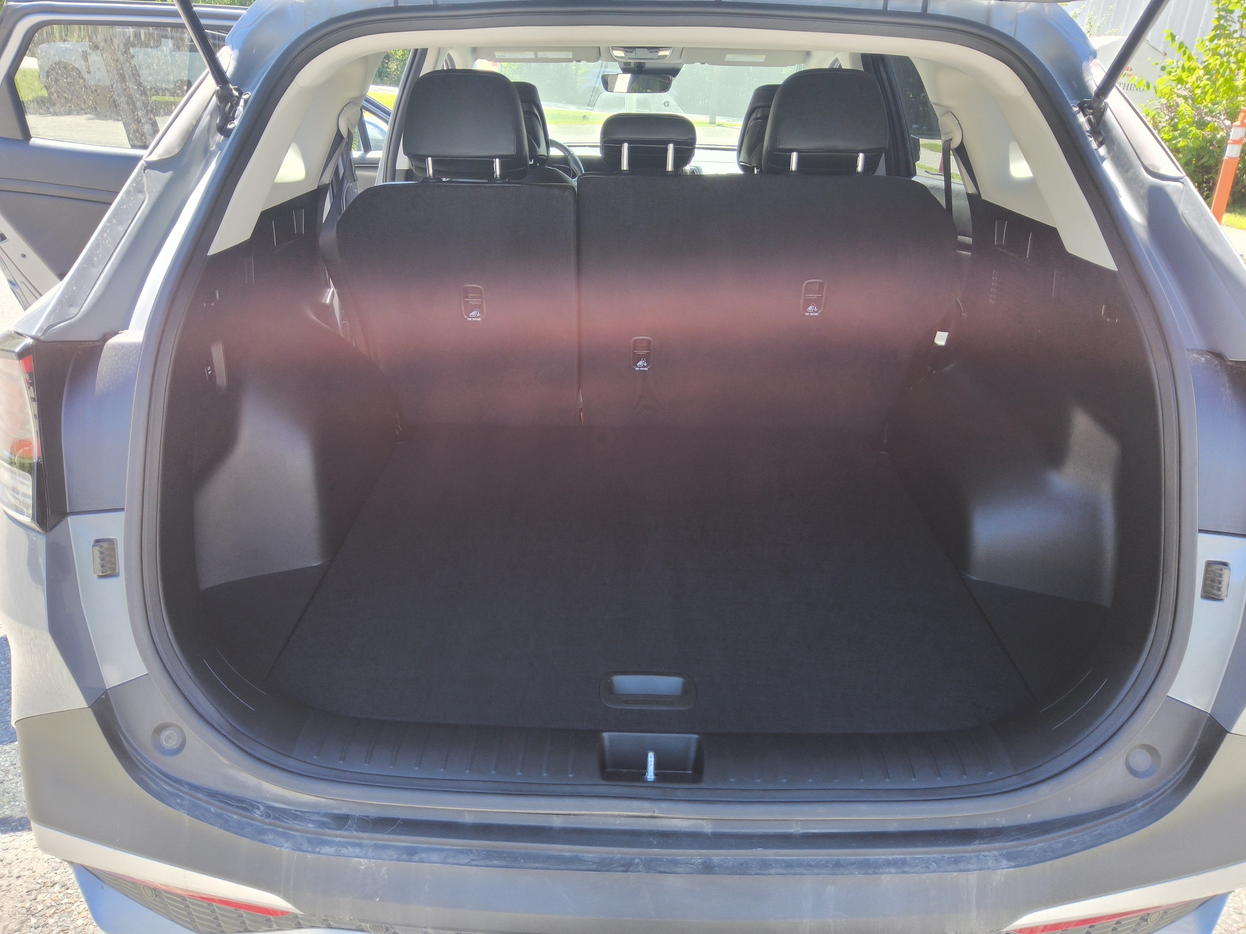 2024 Kia Sportage EX - Photo 13