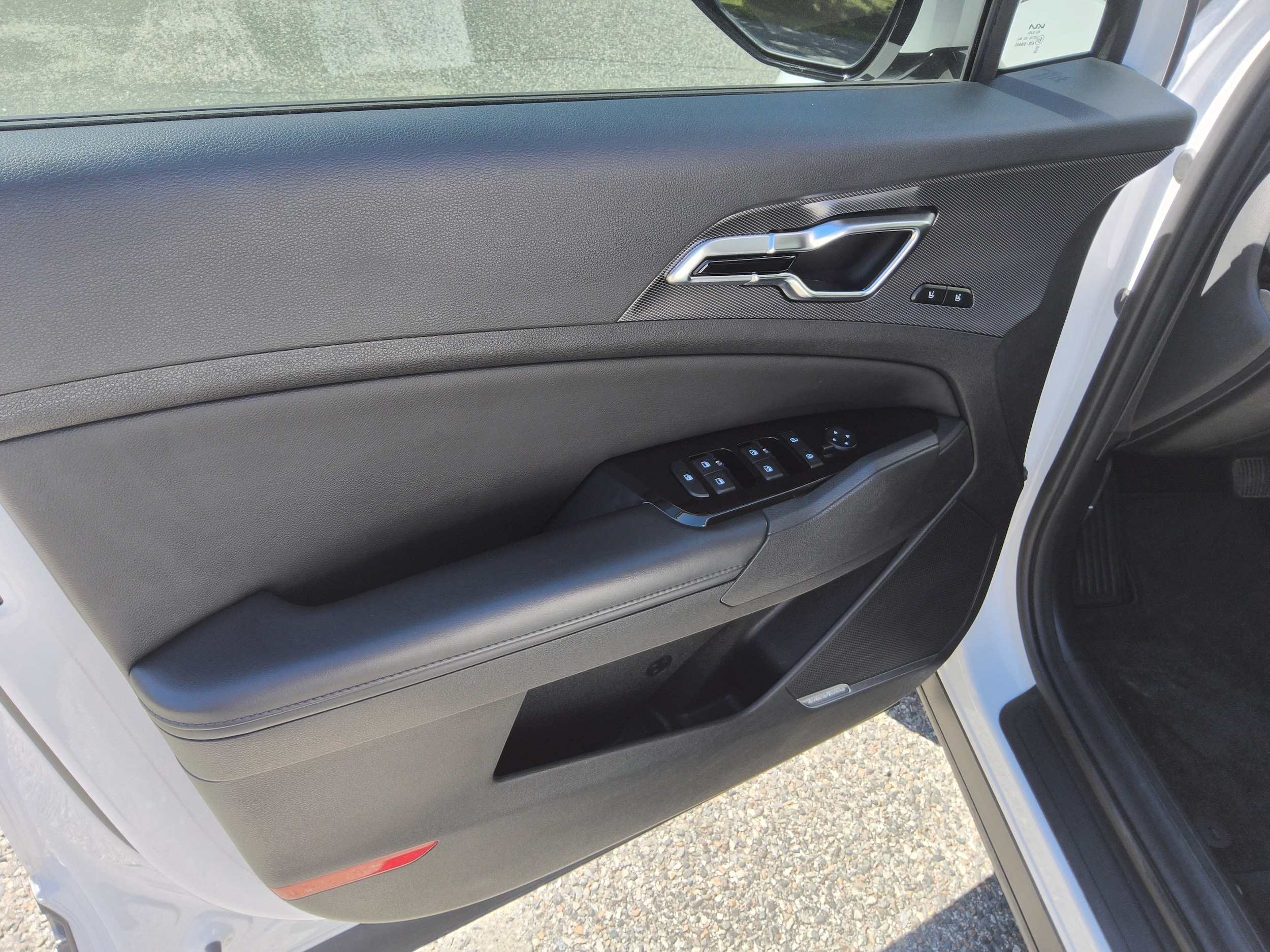 2023 Kia Sportage SX - Photo 10