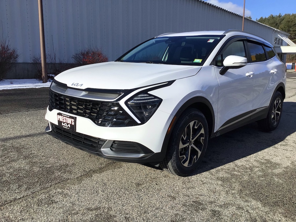 Certified 2025 Kia Sportage EX SUV