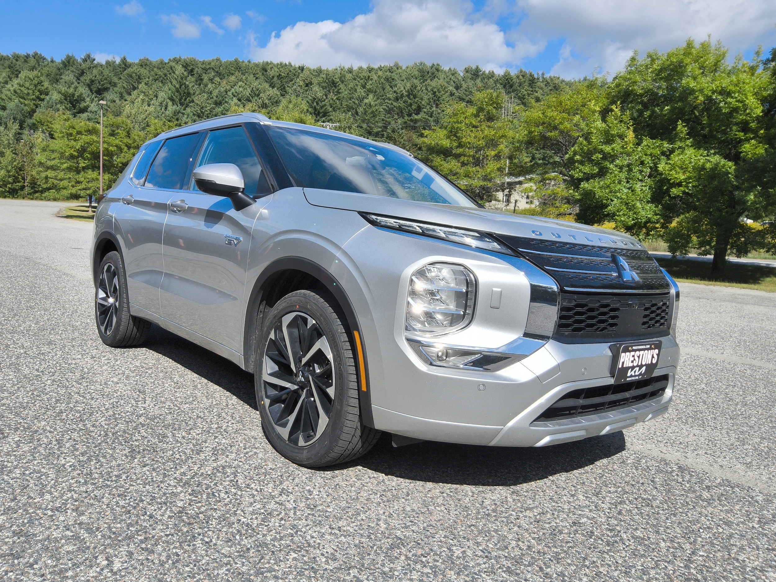 2024 Mitsubishi Outlander PHEV