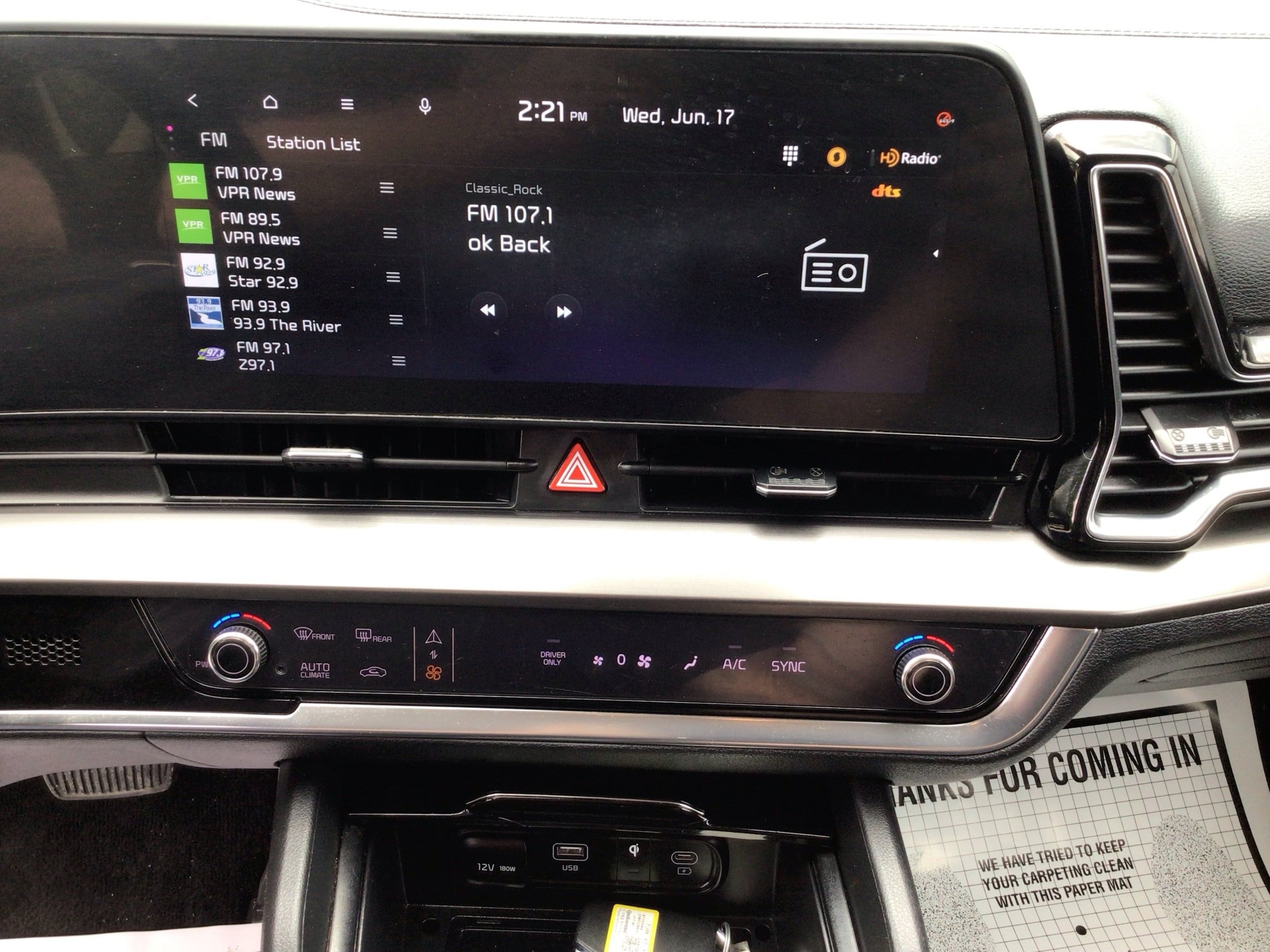 2023 Kia Sportage EX Hybrid - Photo 17