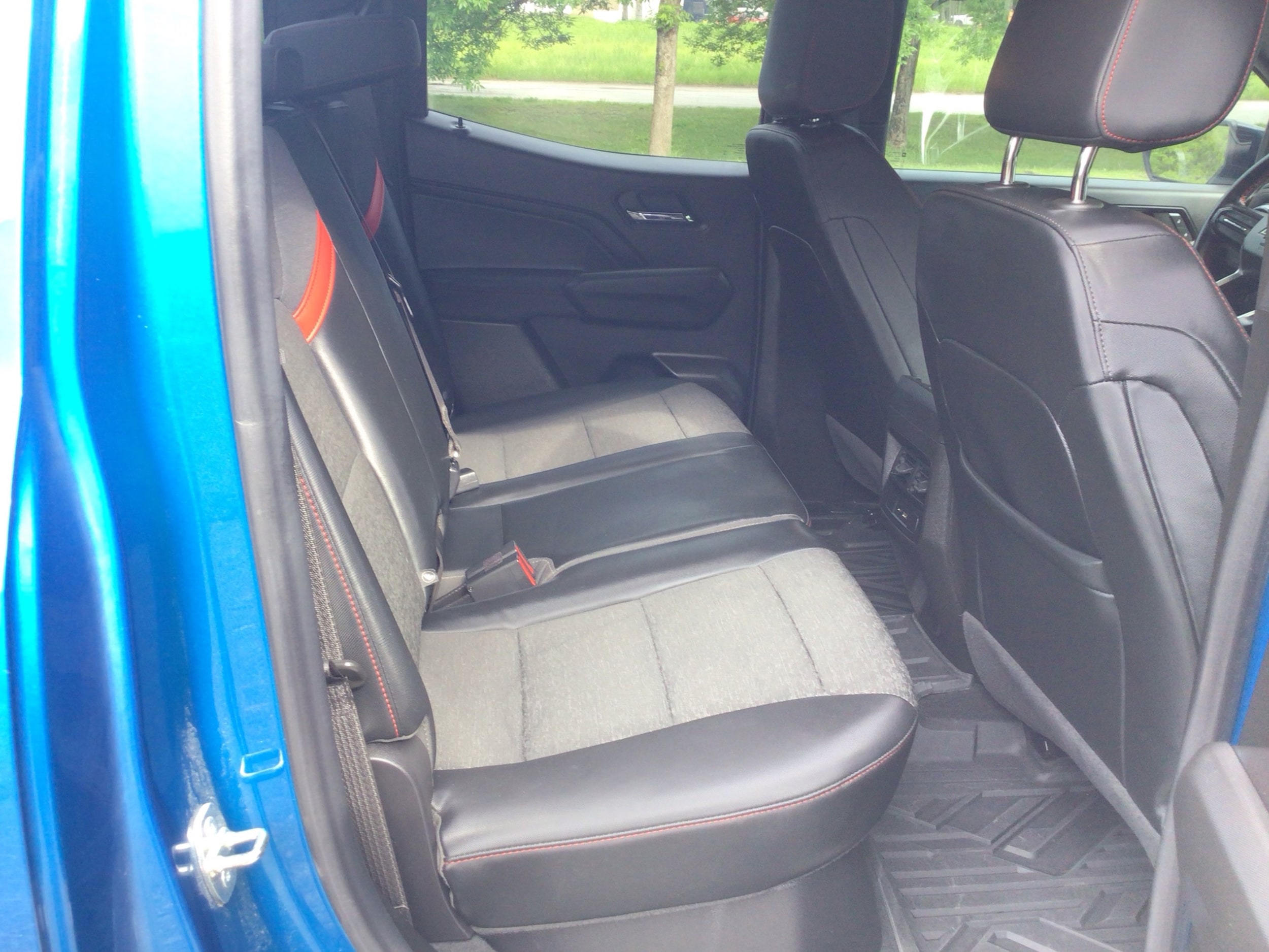 2023 Chevrolet Colorado Z71 - Photo 24