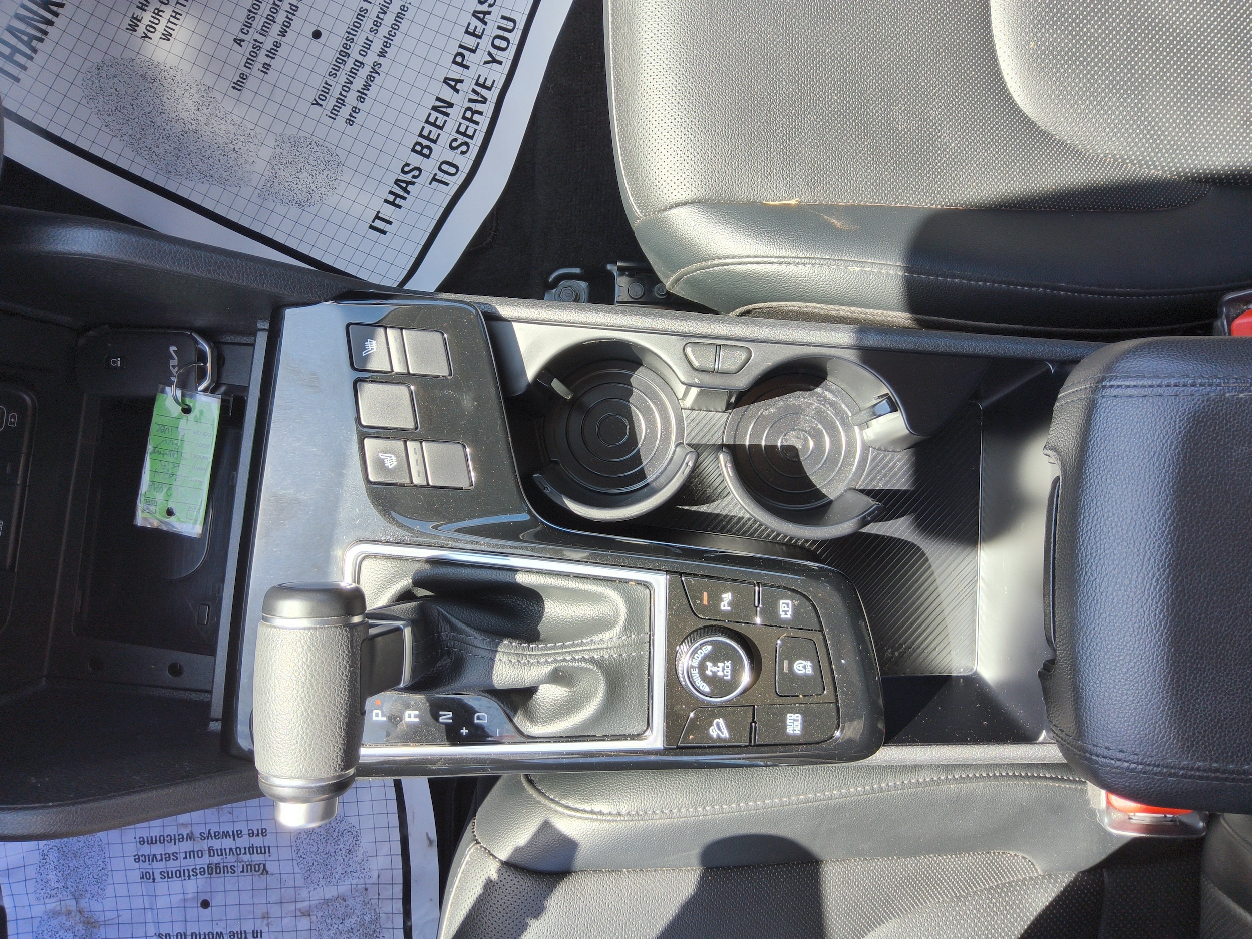 2024 Kia Sportage EX - Photo 18