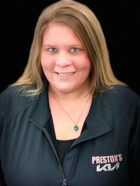 Staff member Nichole Carpentier from ID_02c188662f8c