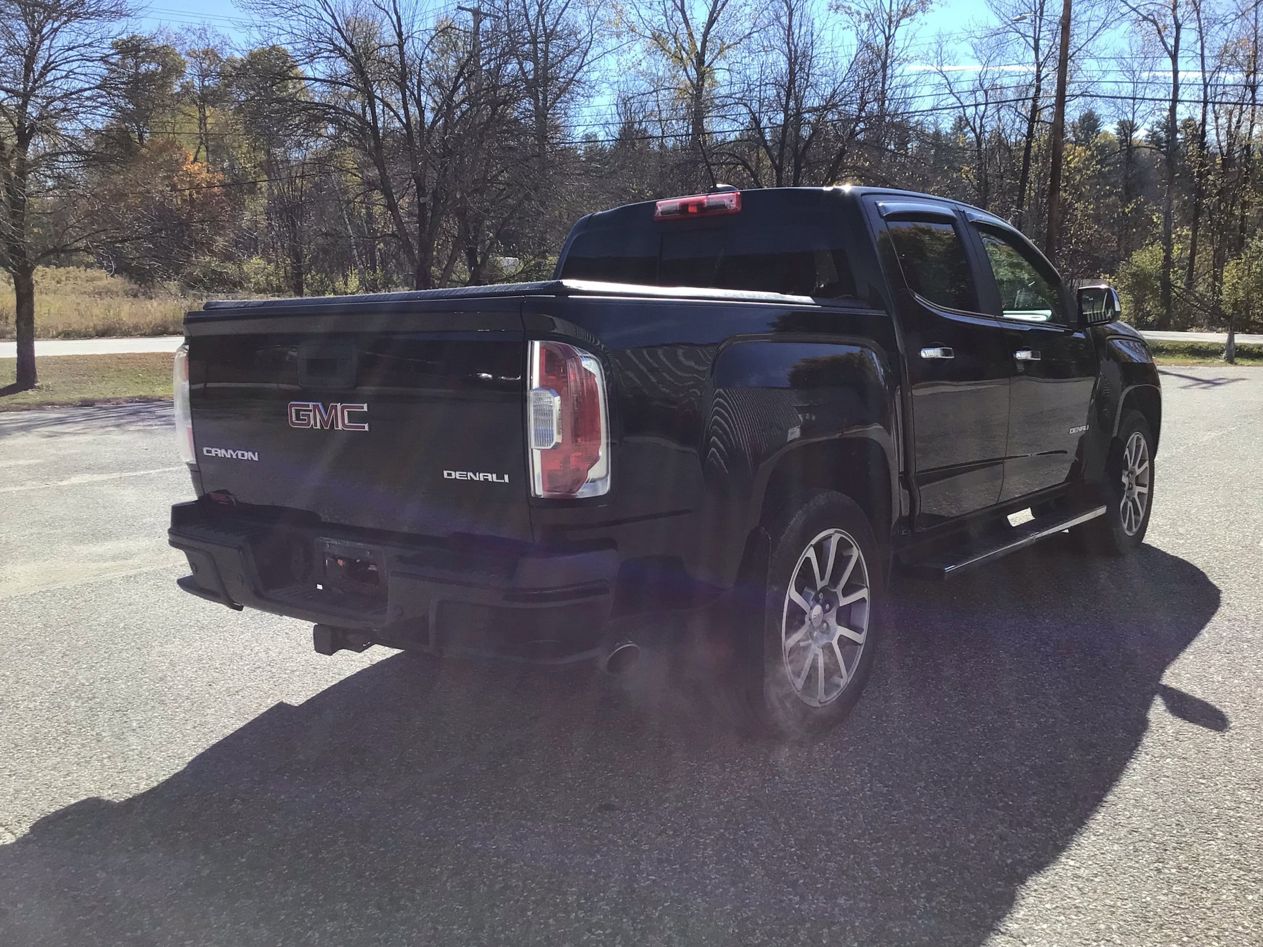 Image of 2020 GMC Canyon Denali Truck Crew Cab
