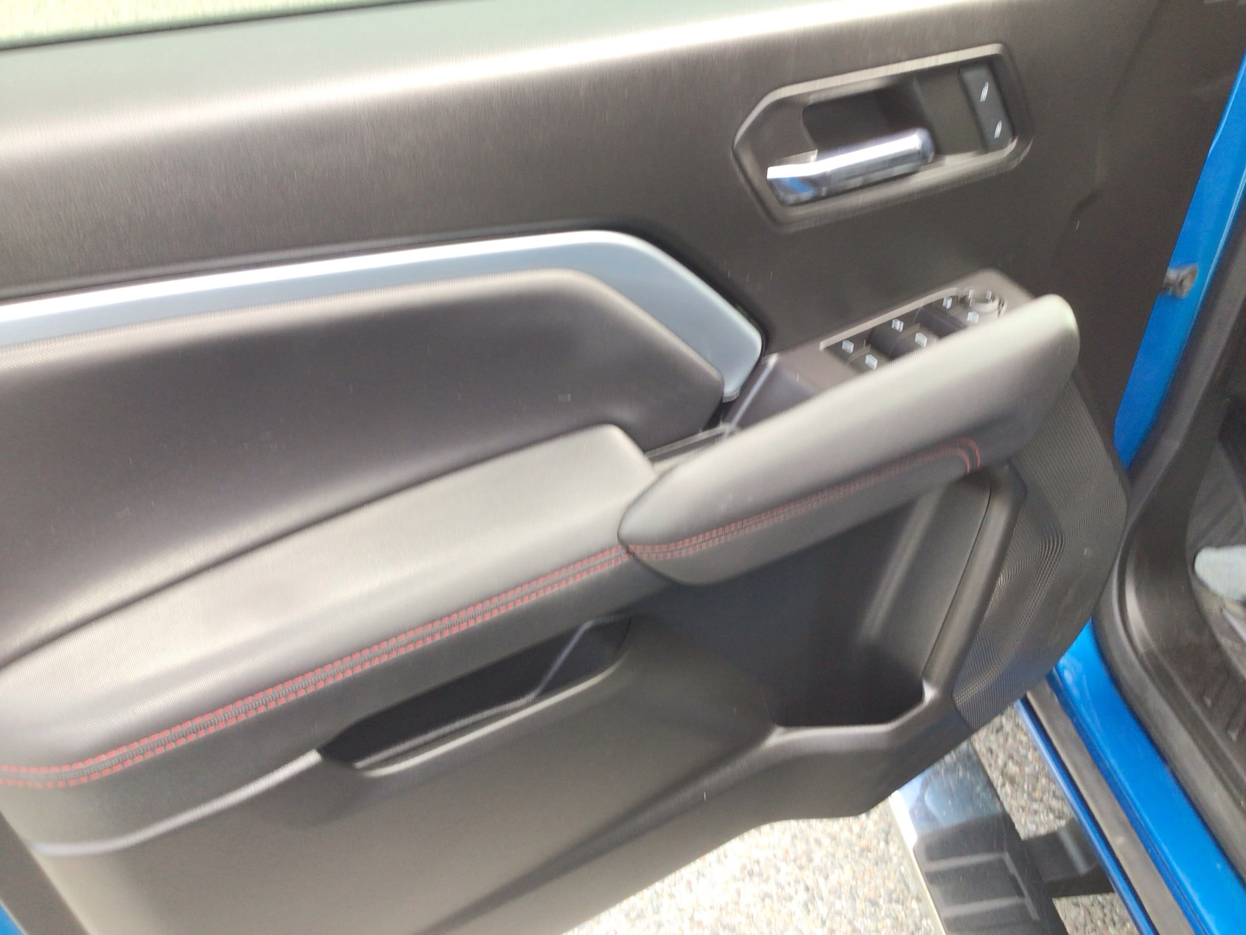 2023 Chevrolet Colorado Z71 - Photo 10