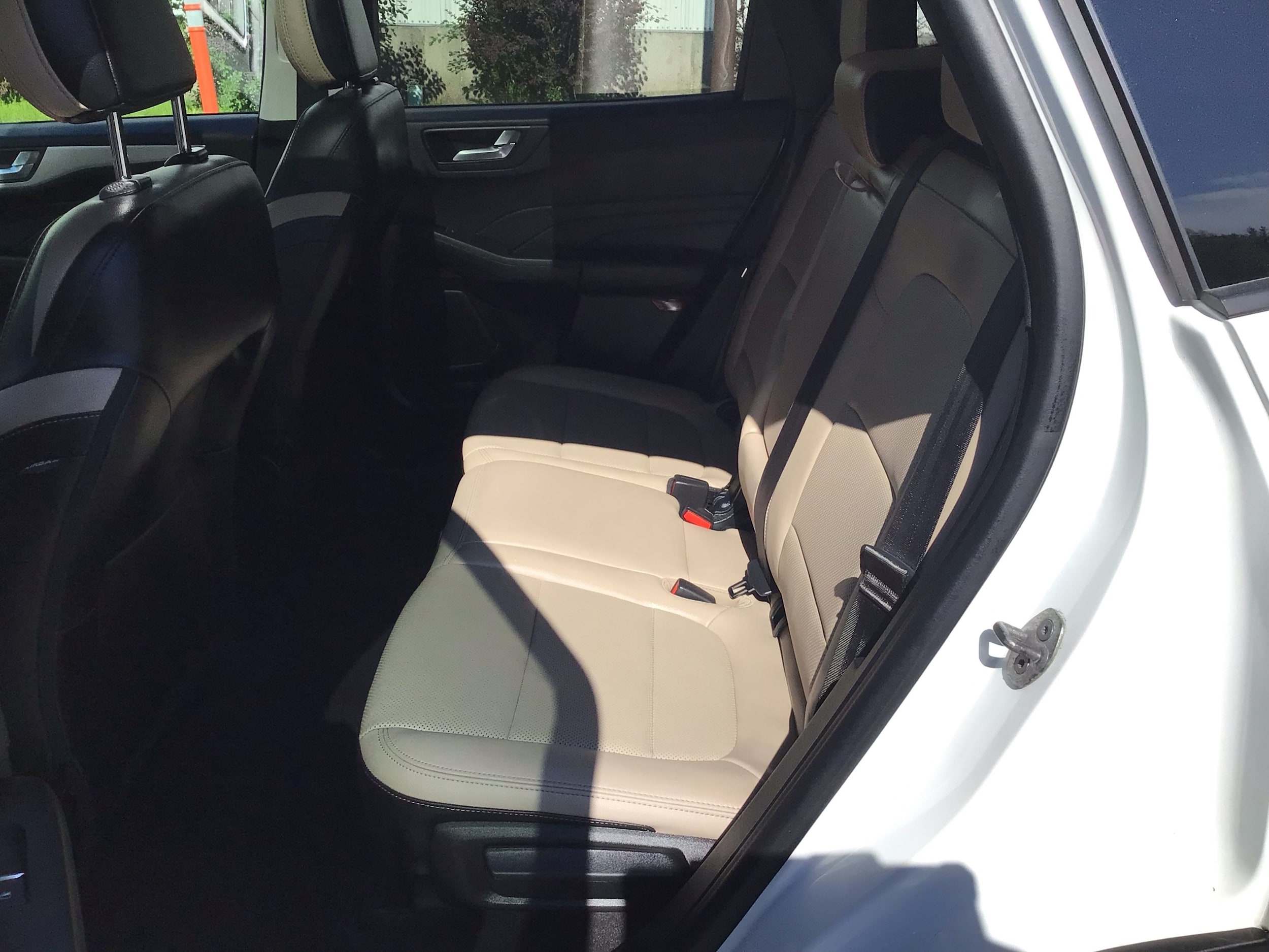 2021 Ford Escape SEL - Photo 12