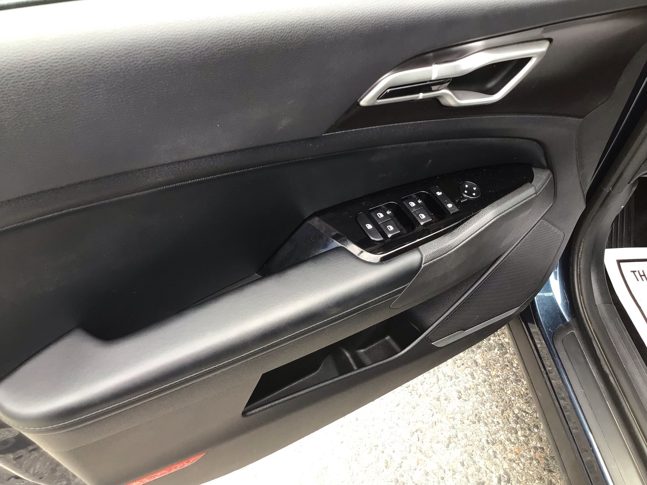 2023 Kia Sportage EX Hybrid - Photo 10