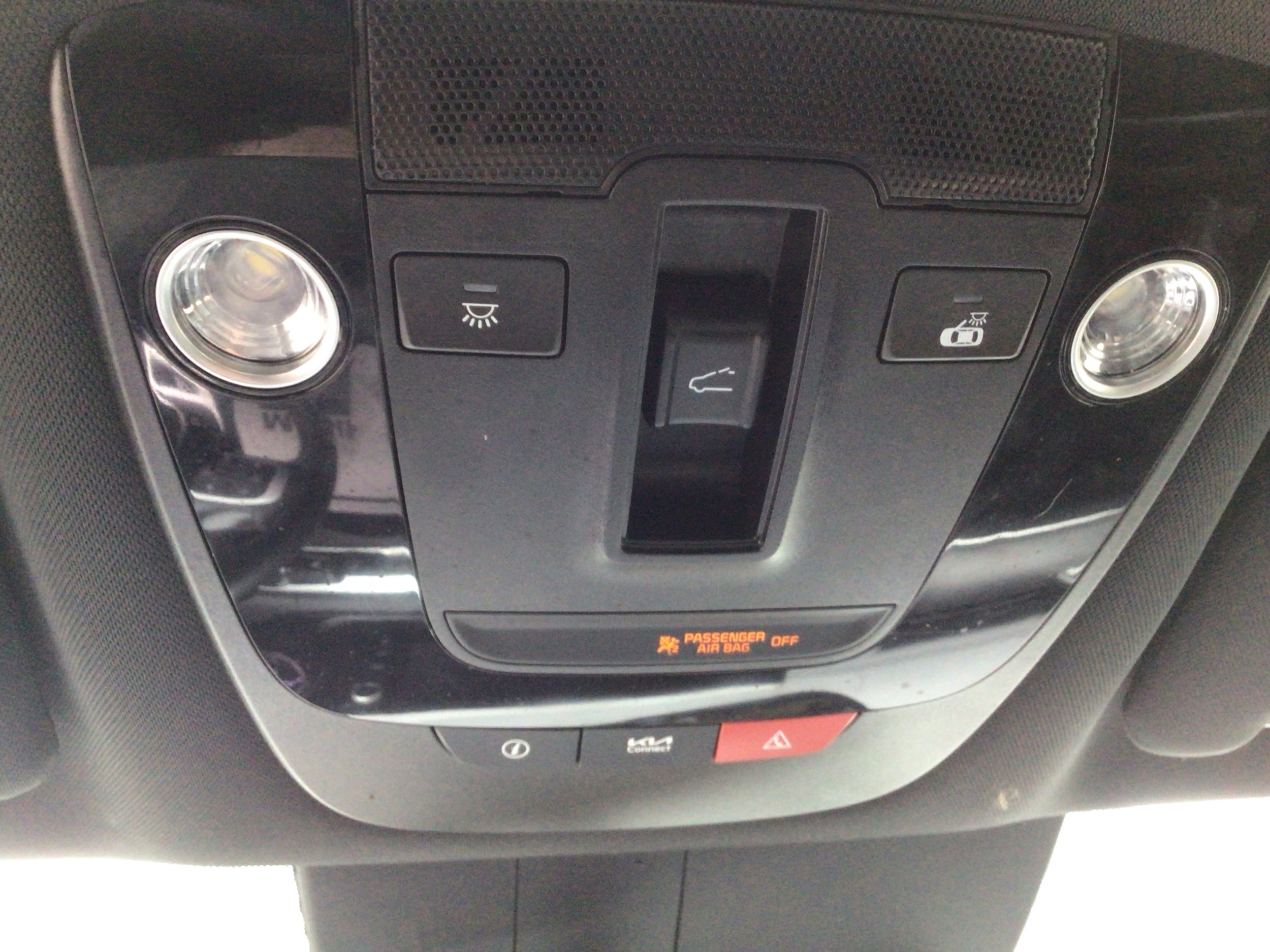 2024 Kia K5 GT-Line - Photo 24