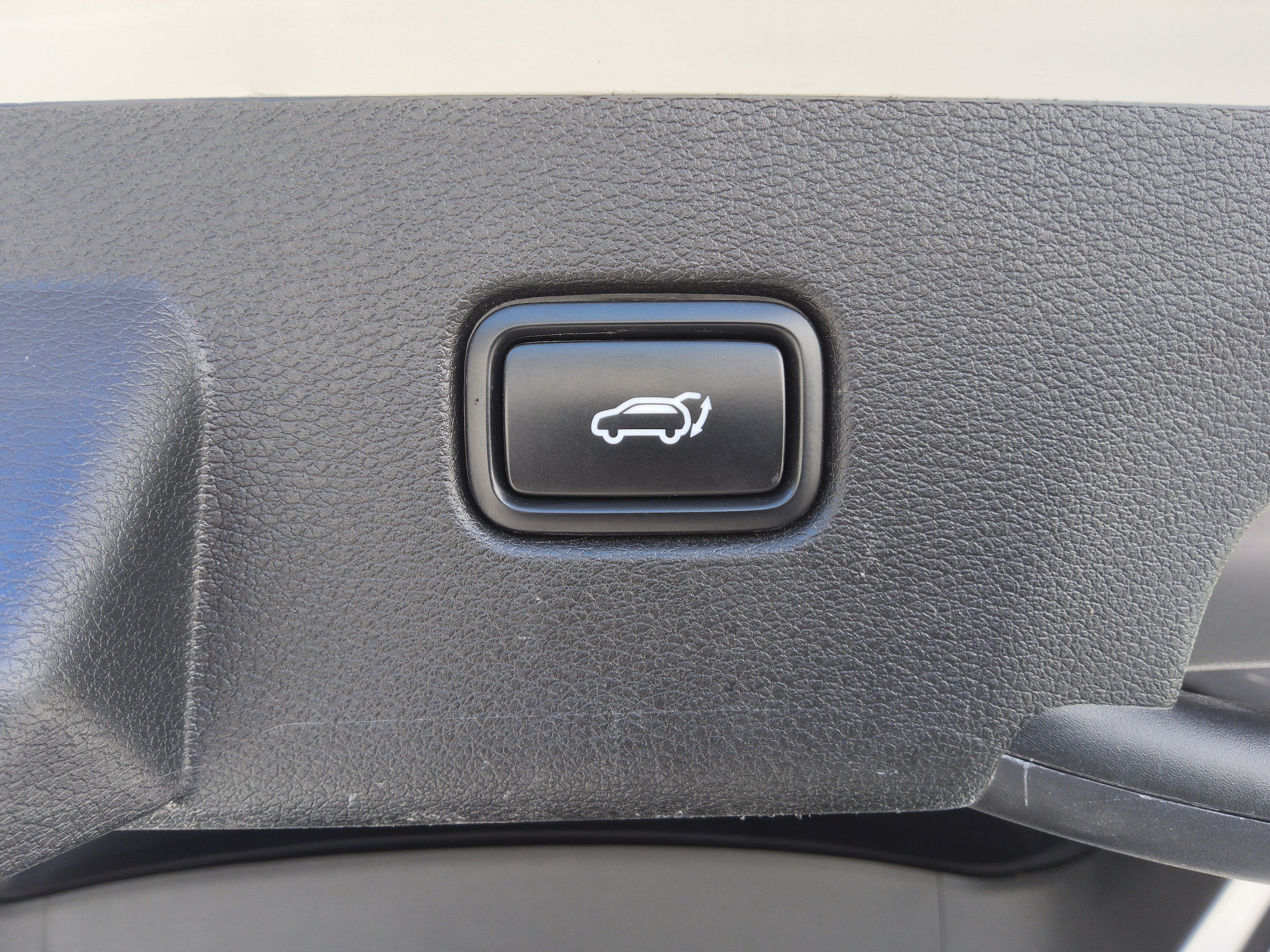 2023 Kia Sportage SX - Photo 14