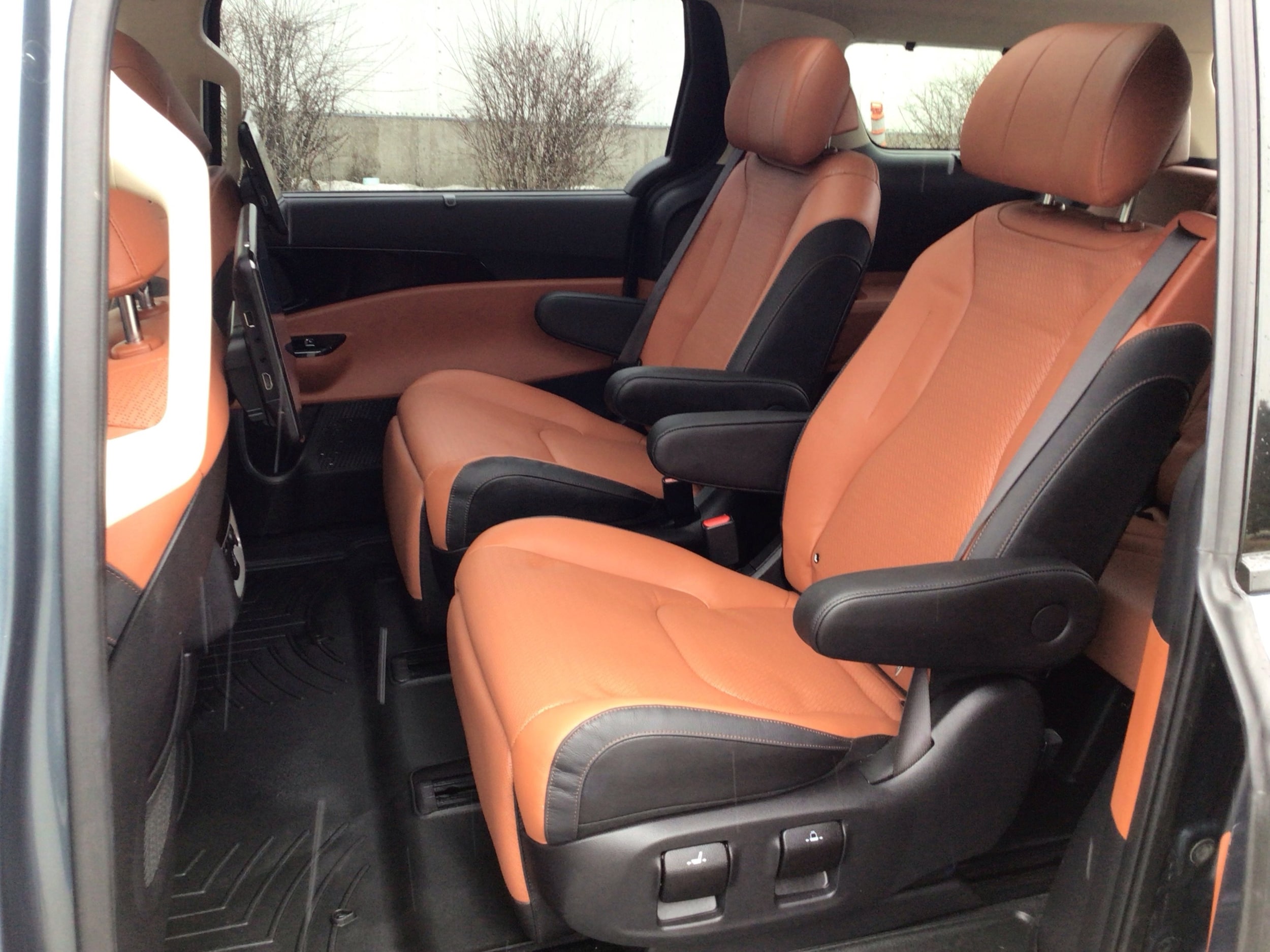 2023 Kia Carnival SX Prestige - Photo 13