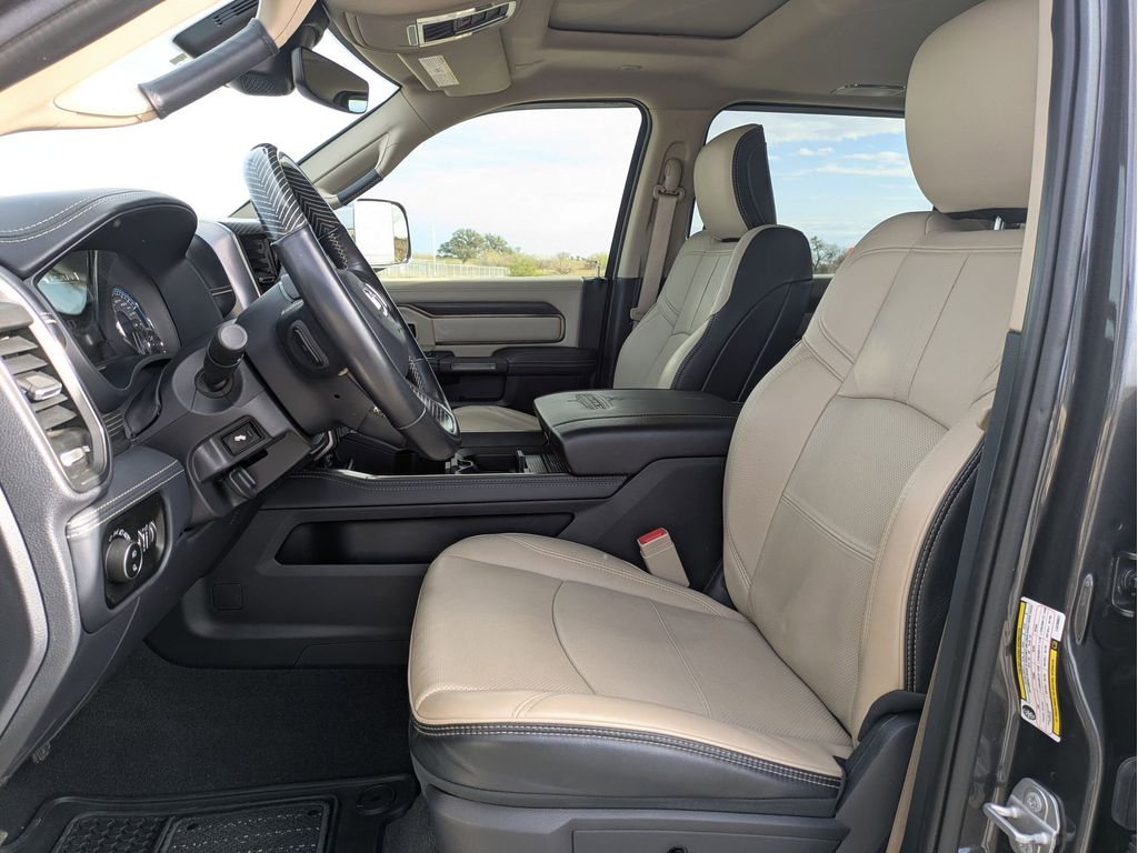 2020 RAM Ram 3500 Pickup Limited - Photo 9