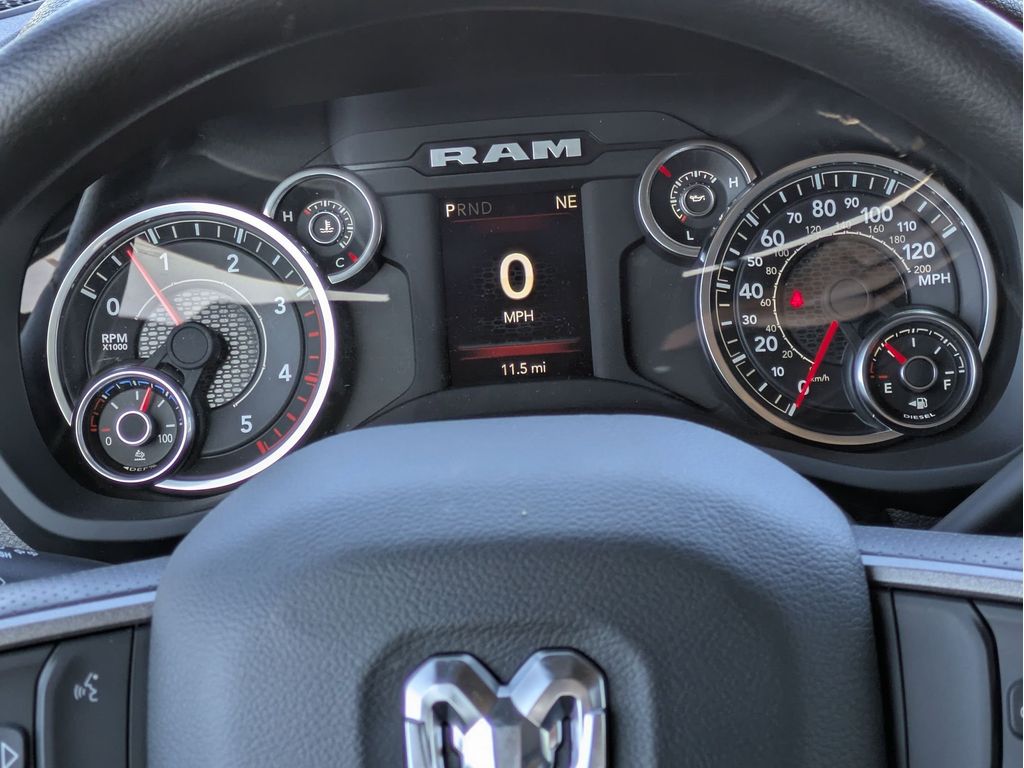 2024 RAM Ram 2500 Pickup Tradesman - Photo 17