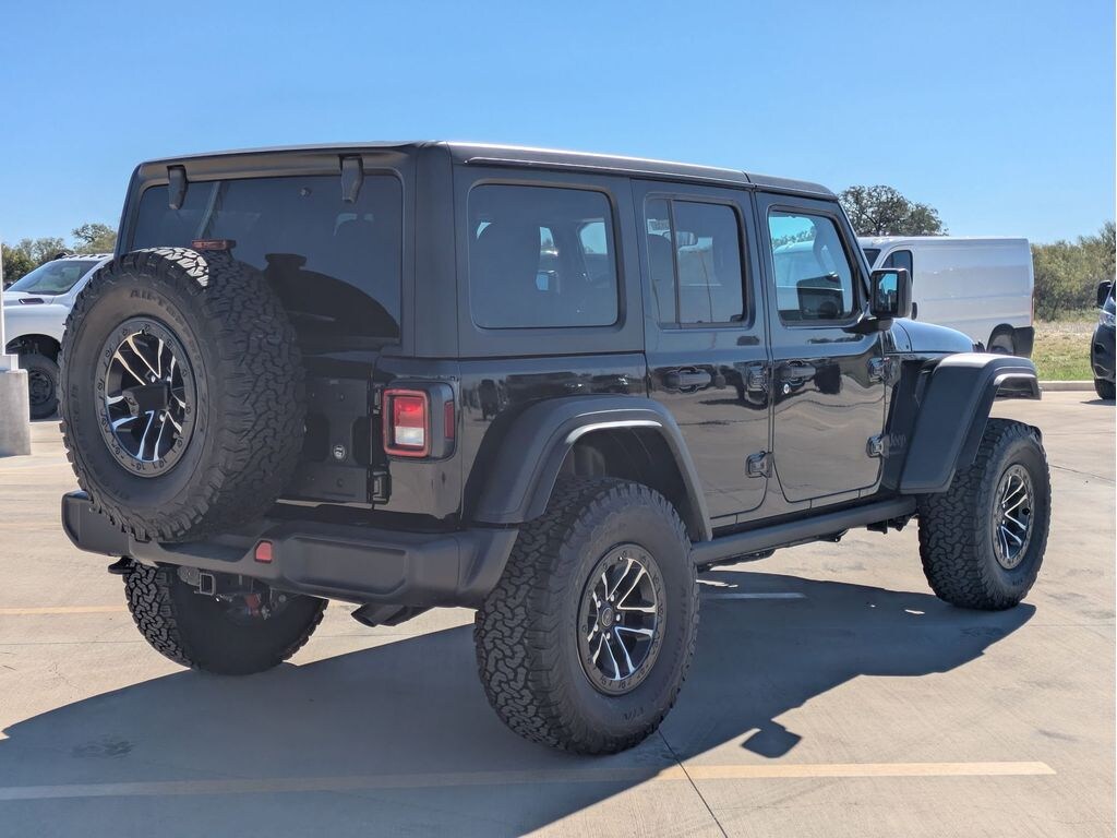 New 2025 Jeep Wrangler 4-DOOR WILLYS Sport Utility
