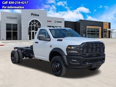 2026 Ram 4500 Chassis Cab TRADESMAN  REGULAR  4X4 84' CA Pickup