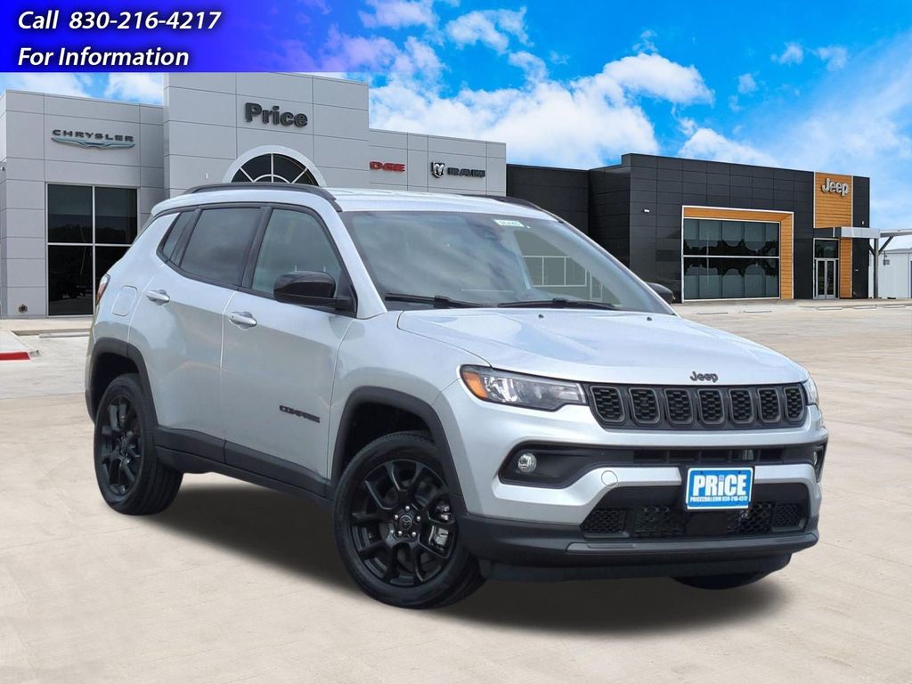 New 2026 Jeep Compass LATITUDE ALTITUDE 4X4