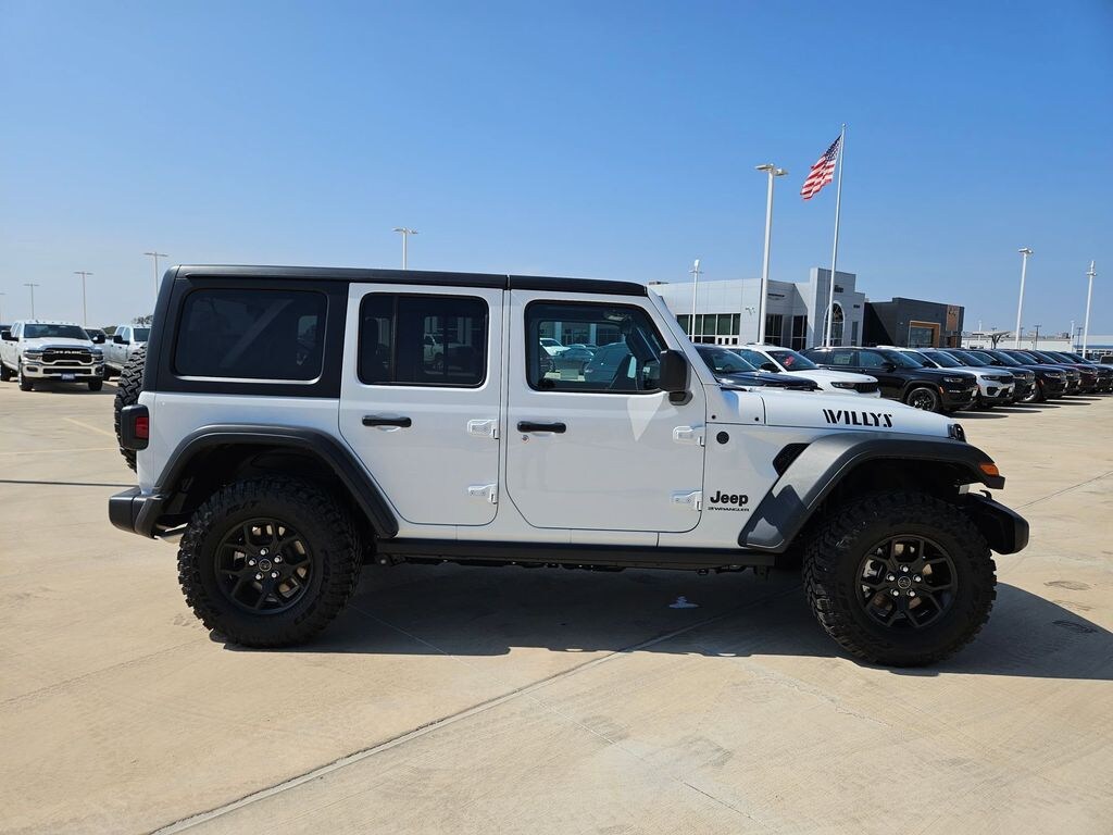 New 2025 Jeep Wrangler 4-DOOR WILLYS Sport Utility