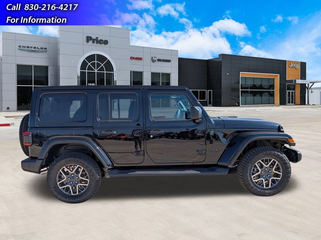 2025 Jeep Wrangler 4-DOOR SAHARA Sport Utility