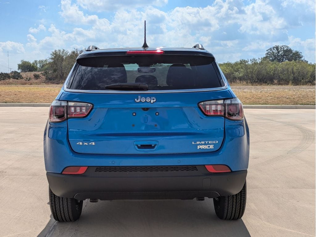 New 2026 Jeep Compass LIMITED 4X4 Sport Utility