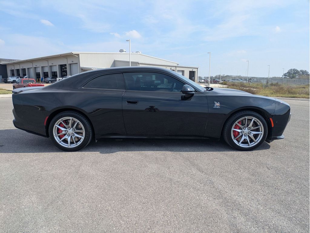 Used 2024 Dodge Charger Daytona Scat Pack with VIN 2C3CDBDK8RR206067 for sale in Floresville, TX