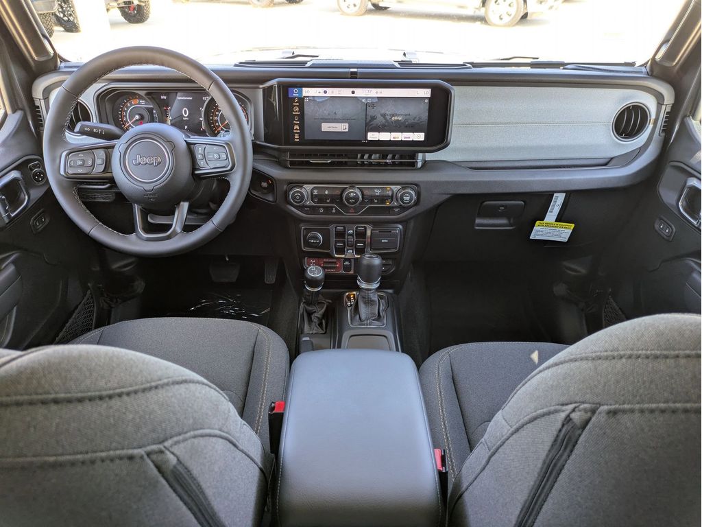 2025 Jeep Wrangler 4-Door Willys - Photo 14