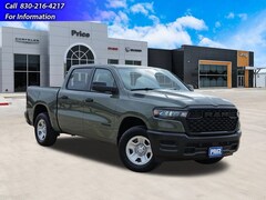 2026 Ram 1500 TRADESMAN CREW CAB 4X4 5'7 BOX Pickup