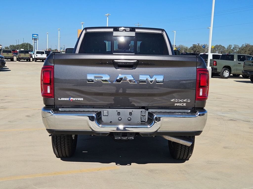 New 2026 Ram 2500 LONE STAR CREW CAB 4X4 6'4 BOX Pickup