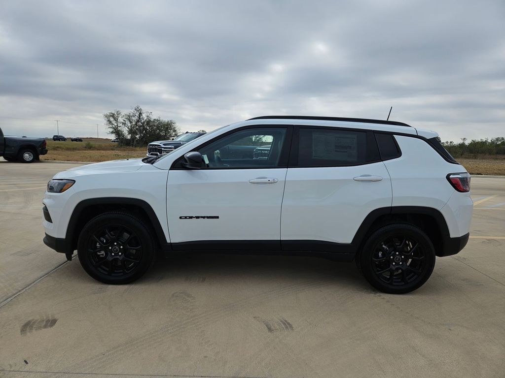 2026 Jeep Compass Altitude Special Edition - Photo 6