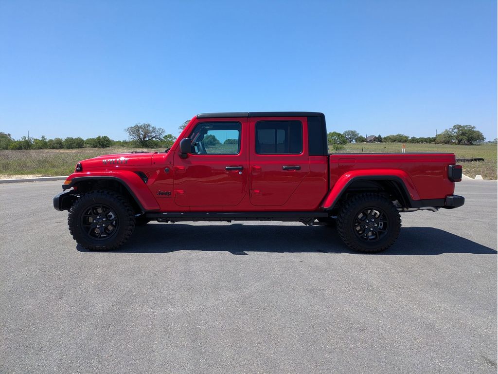 2025 Jeep Gladiator Willys - Photo 6