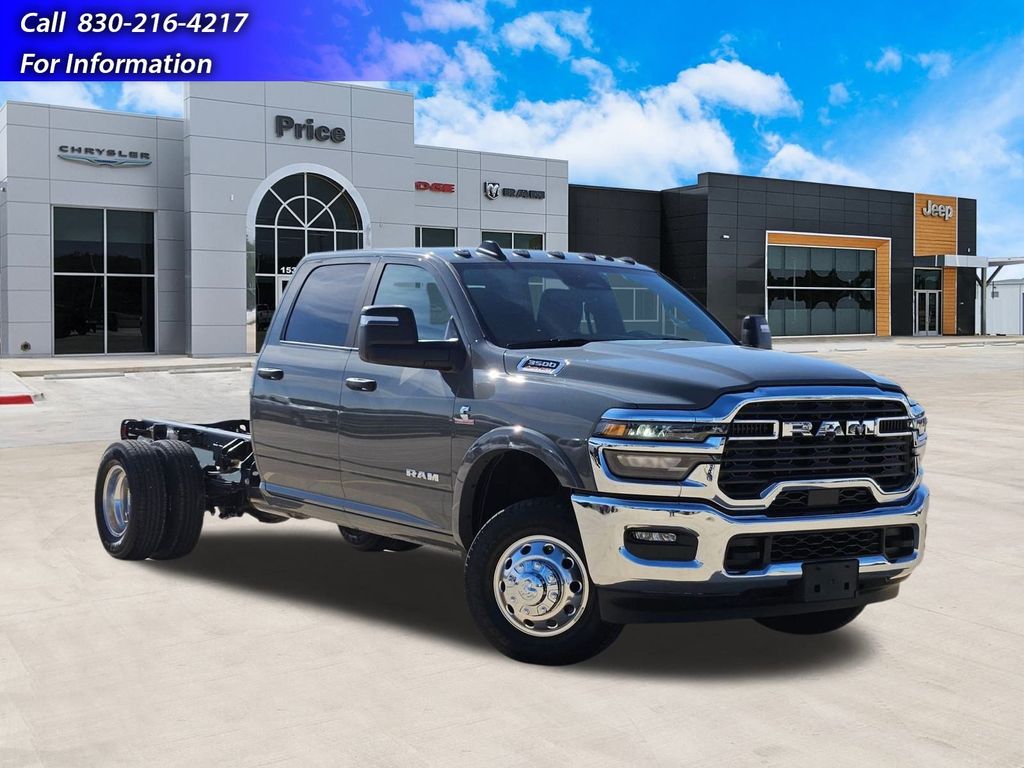 2026 RAM Ram 3500 Chassis Cab Big Horn's photo
