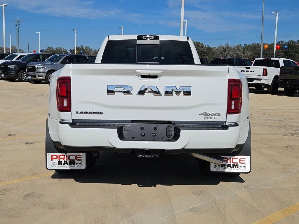 New 2026 Ram 3500 LARAMIE CREW CAB 4X4 8' BOX Pickup