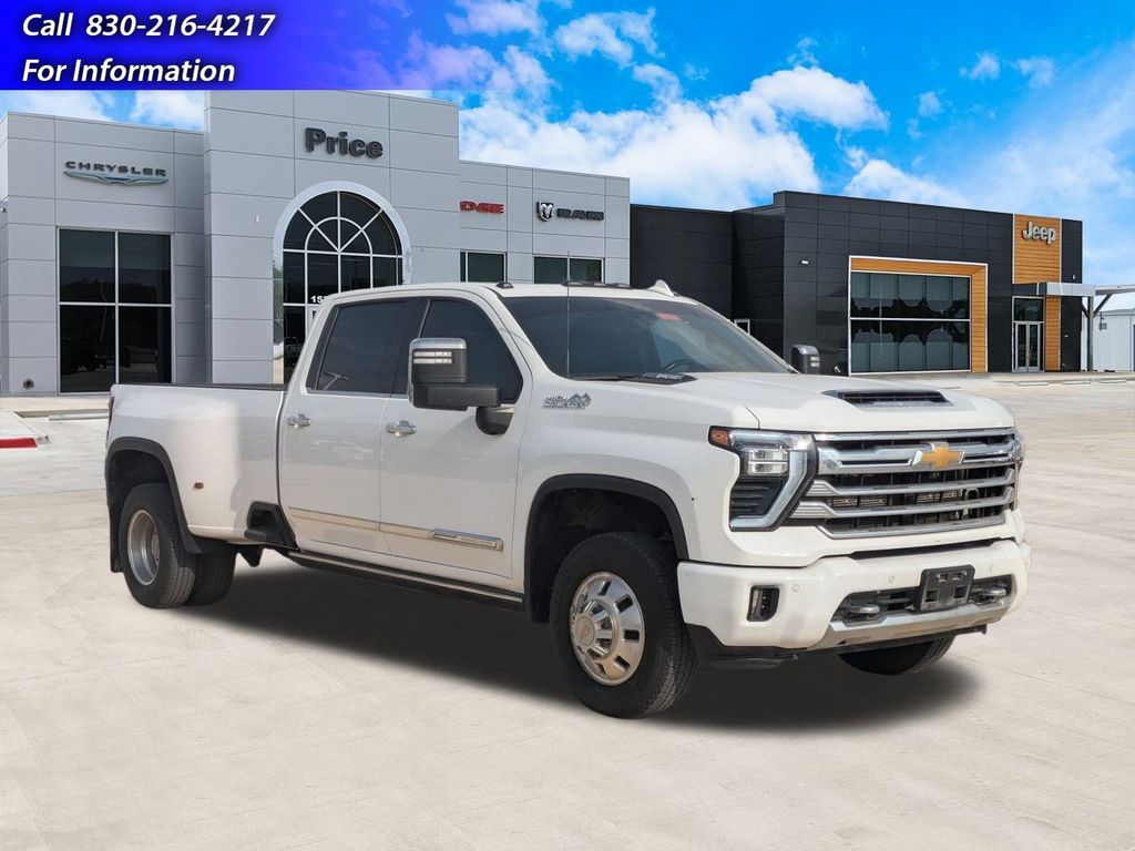 2024 Chevrolet Silverado 3500HD High Country's photo