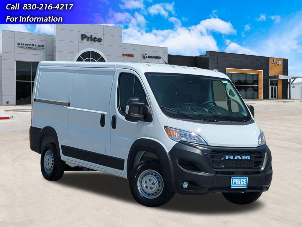 New 2026 Ram ProMaster PROMASTER 2500 TRADESMAN CARGO VAN LOW ROOF 136' W