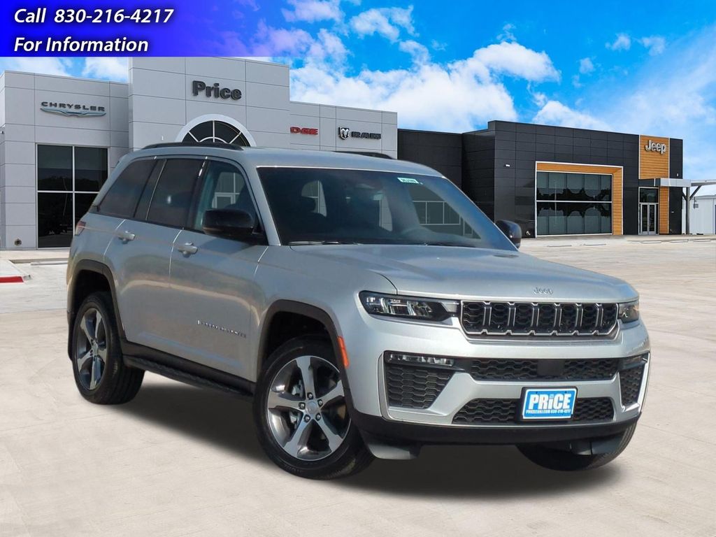 New 2026 Jeep Grand Cherokee LIMITED 4X4