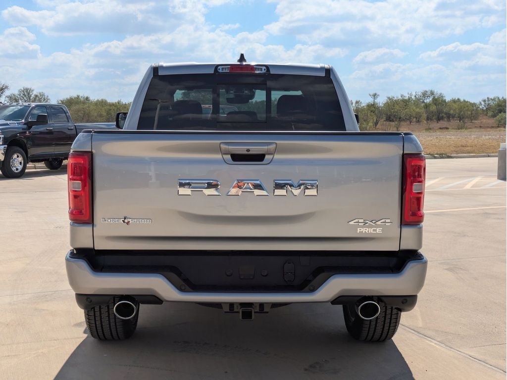 New 2026 Ram 1500 LONE STAR CREW CAB 4X4 5'7 BOX Pickup