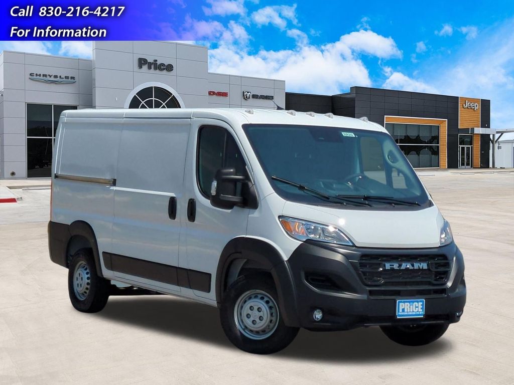 New 2026 Ram ProMaster PROMASTER 2500 TRADESMAN CARGO VAN LOW ROOF 136' W