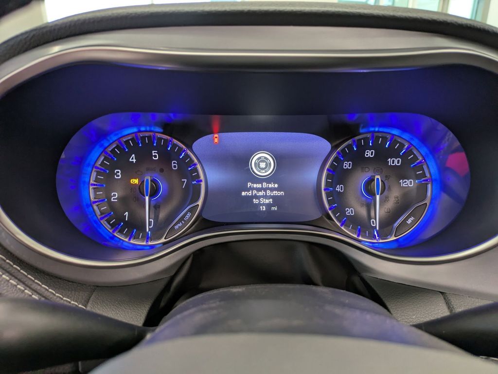 2026 Chrysler Pacifica Limited - Photo 13