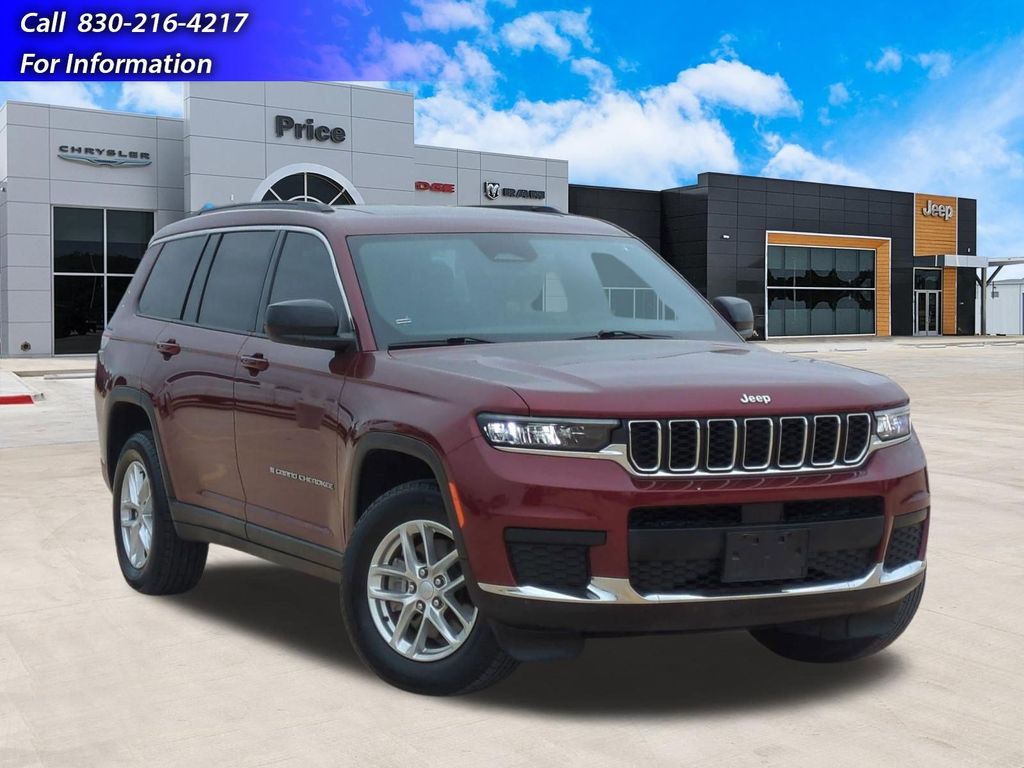 2024 Jeep Grand Cherokee L Laredo X 4x4's photo