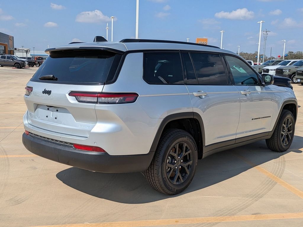 New 2025 Jeep Grand Cherokee L ALTITUDE X 4X2 Sport Utility
