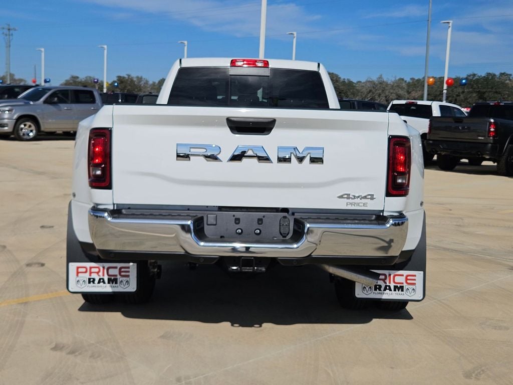 New 2026 Ram 3500 TRADESMAN CREW CAB 4X4 8' BOX Pickup