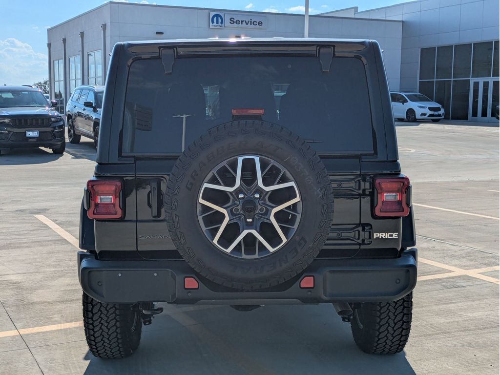 2025 Jeep Wrangler 4-Door Sahara - Photo 3