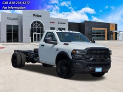 2026 Ram 3500 Chassis Cab TRADESMAN  REGULAR  4X4 84' CA Pickup