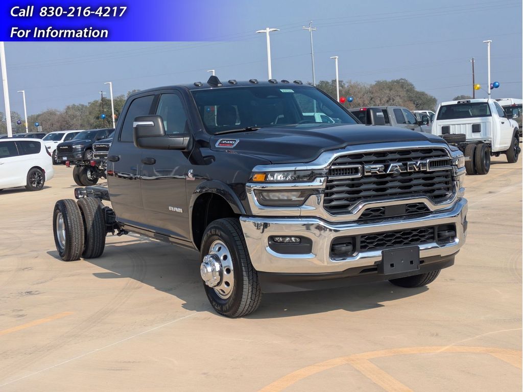 2026 RAM Ram 3500 Chassis Cab Big Horn's photo