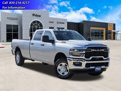 2026 Ram 2500 TRADESMAN CREW CAB 4X4 8' BOX Pickup
