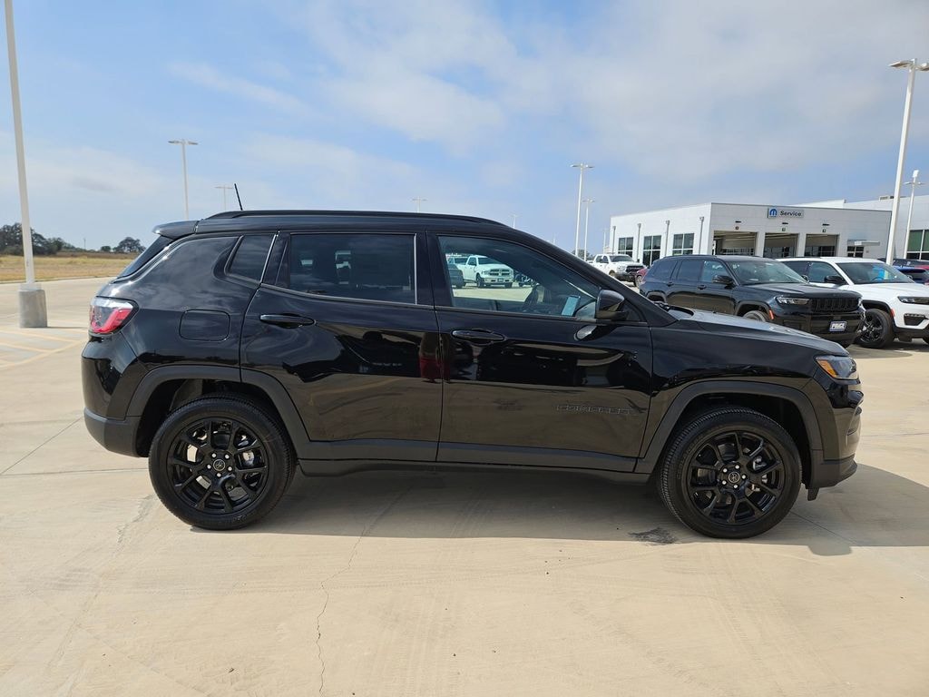 New 2026 Jeep Compass LATITUDE ALTITUDE 4X4 Sport Utility