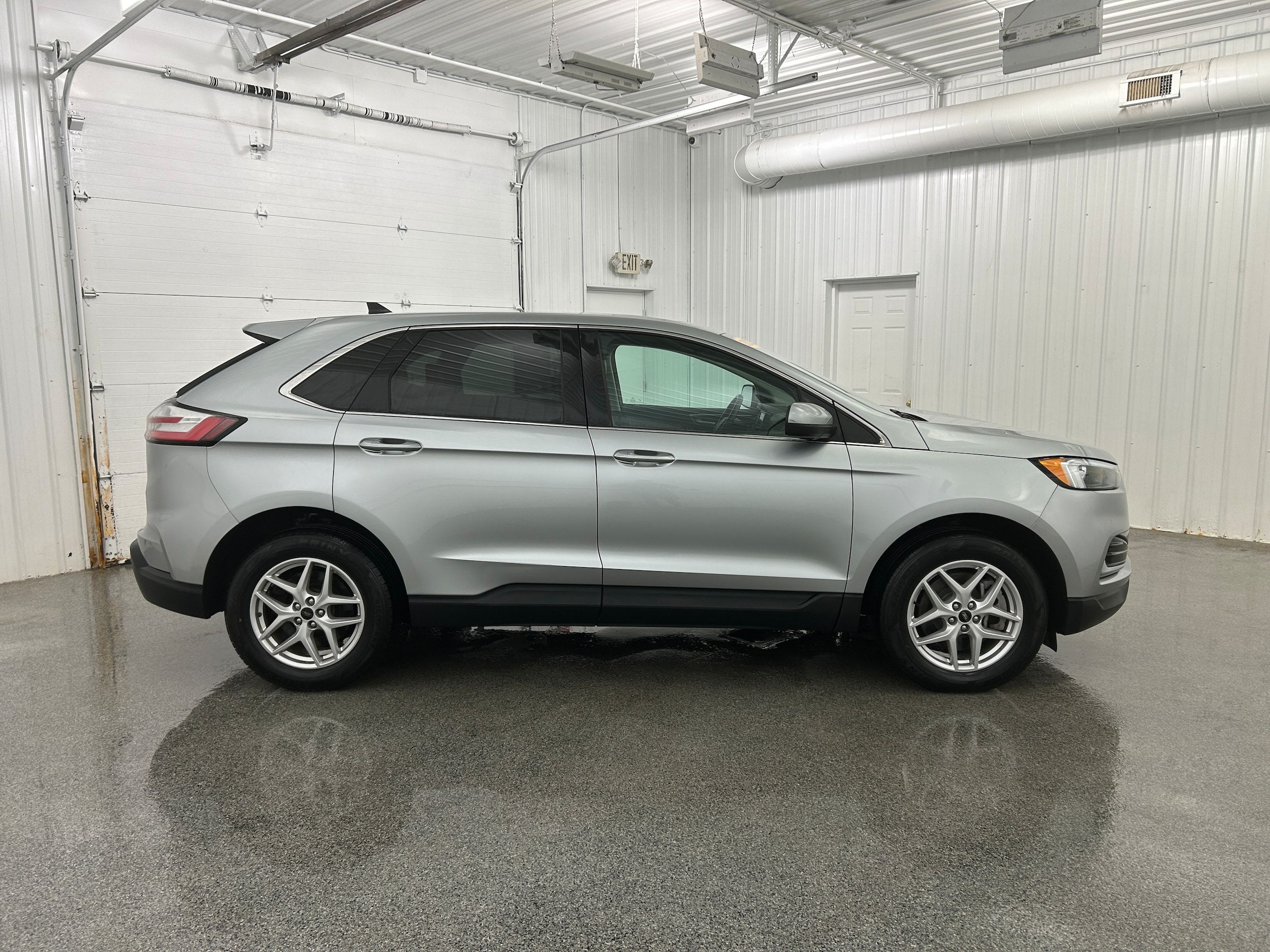 2023 Ford Edge SEL - Photo 32