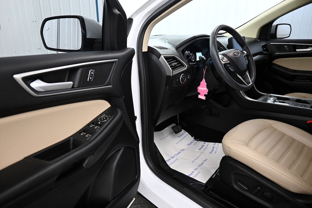 Used 2022 Ford Edge SEL SUV